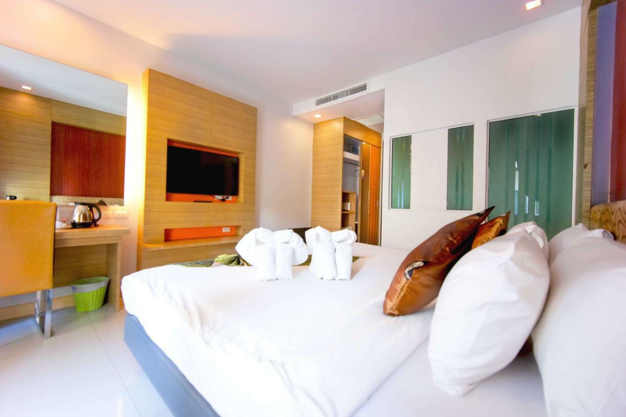 Andatel Grande Patong Phuket מראה חיצוני תמונה